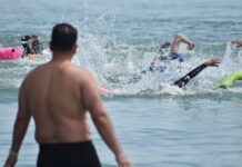 MÁS DE 100 PARTICIPANTES NADARON EN AGUAS FRÍAS