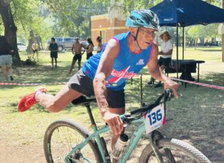Los allenses lo dieron todo en el Triatlón de Huergo
